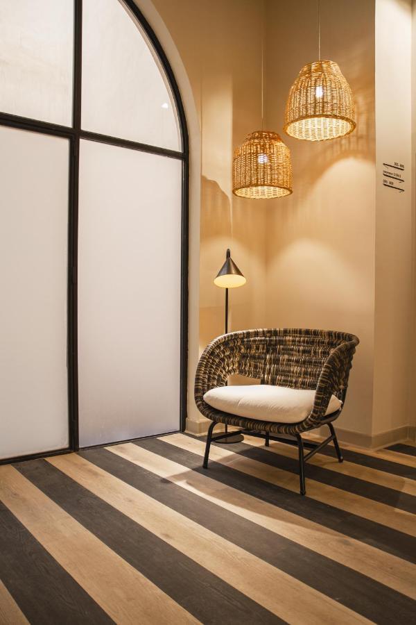 Room Select Tetuan إشبيلية المظهر الخارجي الصورة