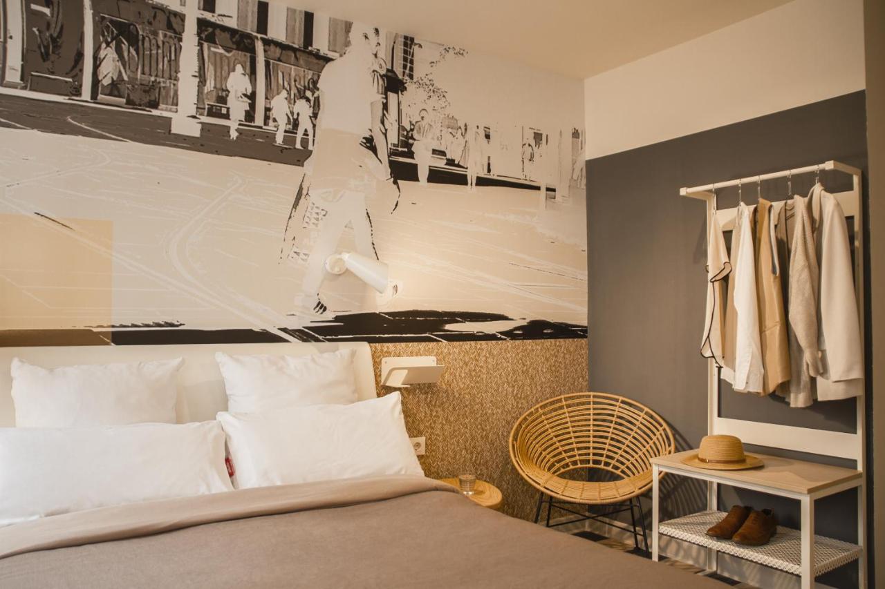 Room Select Tetuan إشبيلية المظهر الخارجي الصورة