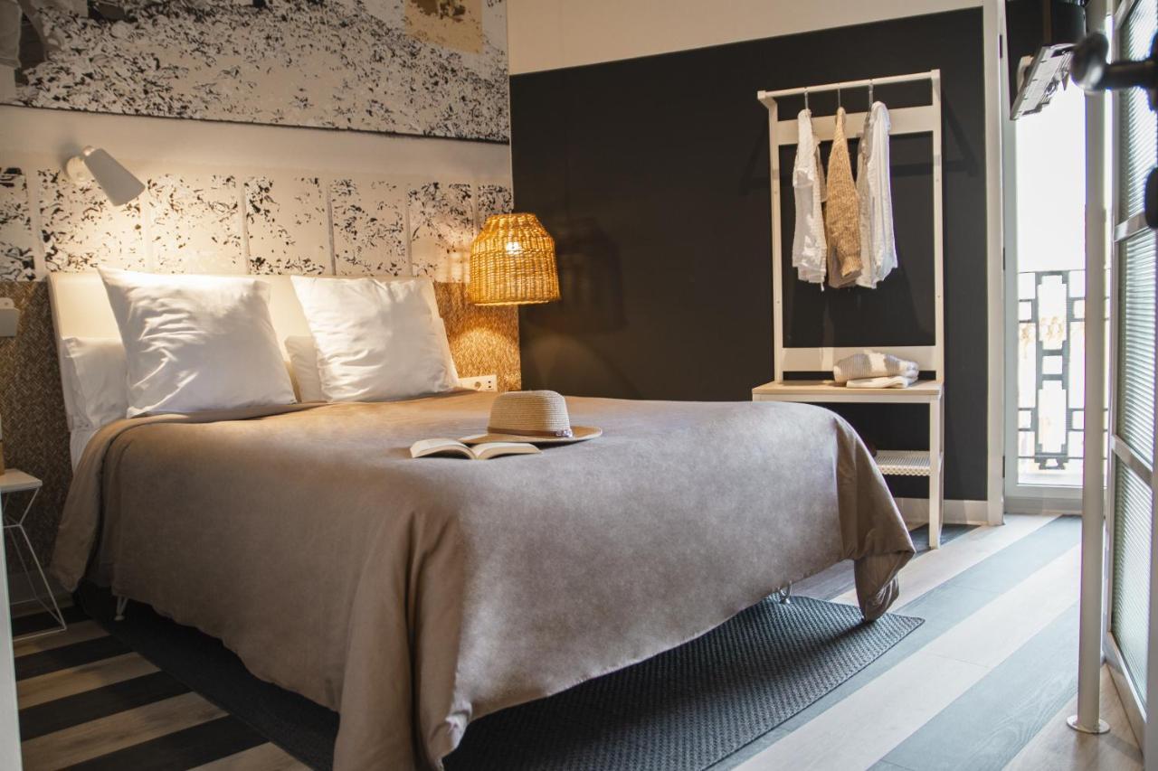 Room Select Tetuan إشبيلية المظهر الخارجي الصورة